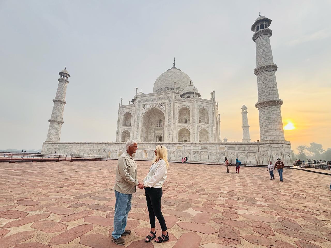 Taj Mahal Sunrise Tour from Delhi